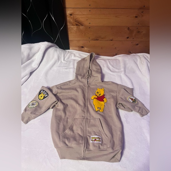 Disney Winnie the Pooh Tan Hoodie - Picture 1 of 8